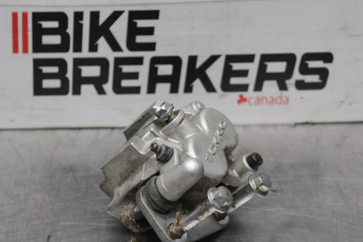 97 KAWASAKI VULCAN 1500 VN1500D CLASSIC RIGHT FRONT BRAKE CALIPER BB936
