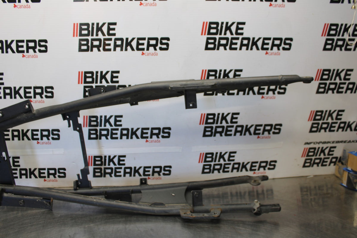 09 KAWASAKI CONCOURS 14 ZG1400B REAR SUBFRAME BACK SUB FRAME