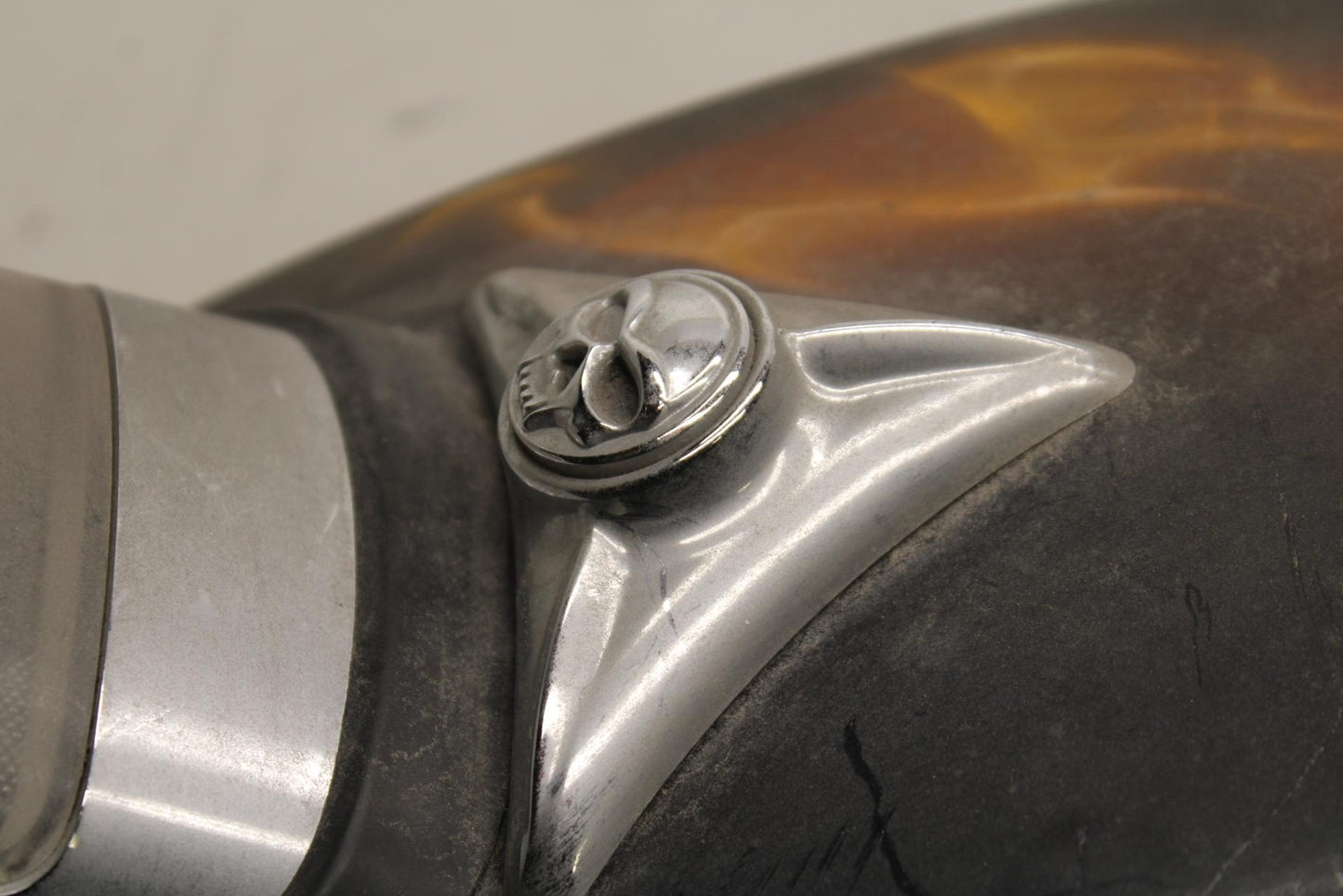 03-08 KAWASAKI VULCAN 1600 REAR BACK WHEEL FENDER MUD GUARD BB616