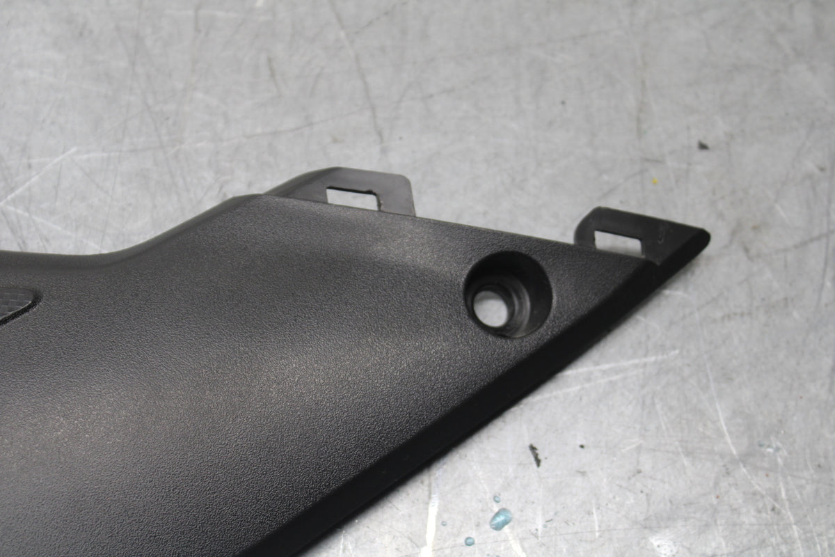 17-24 SUZUKI SV650 RIGHT GAS TANK FUEL CELL PANEL COVER TRIM COWL  BB706