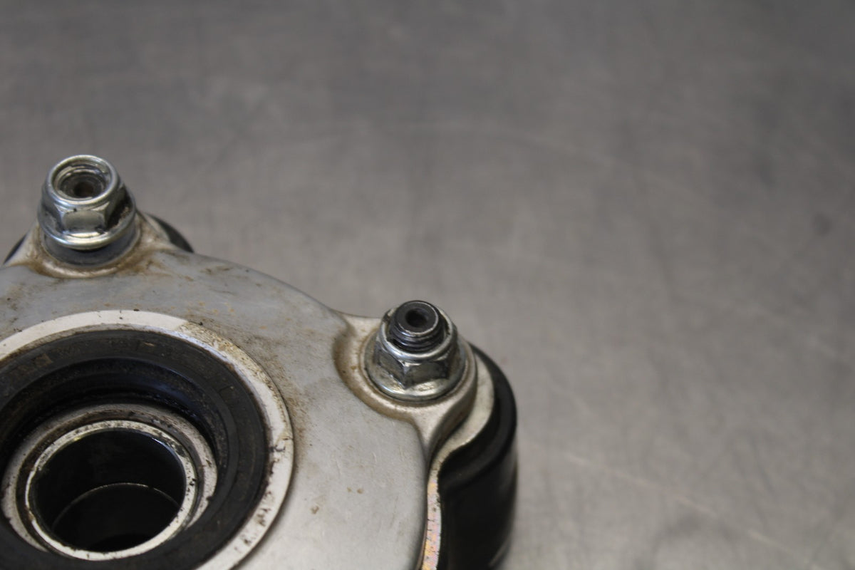 24 APRILIA TUONO V4 1100 FACTORY ABS REAR HUB /SHOCK DAMPERS CUSH BB887