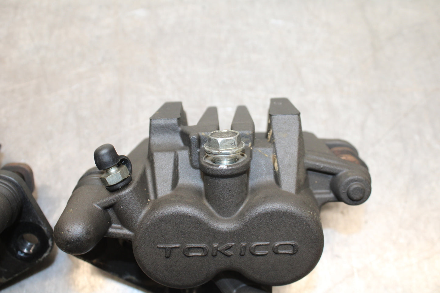 12-17 KAWASAKI NINJA 650 RIGHT LEFT FRONT BRAKE CALIPER SET PAIR CALIPERS BB129