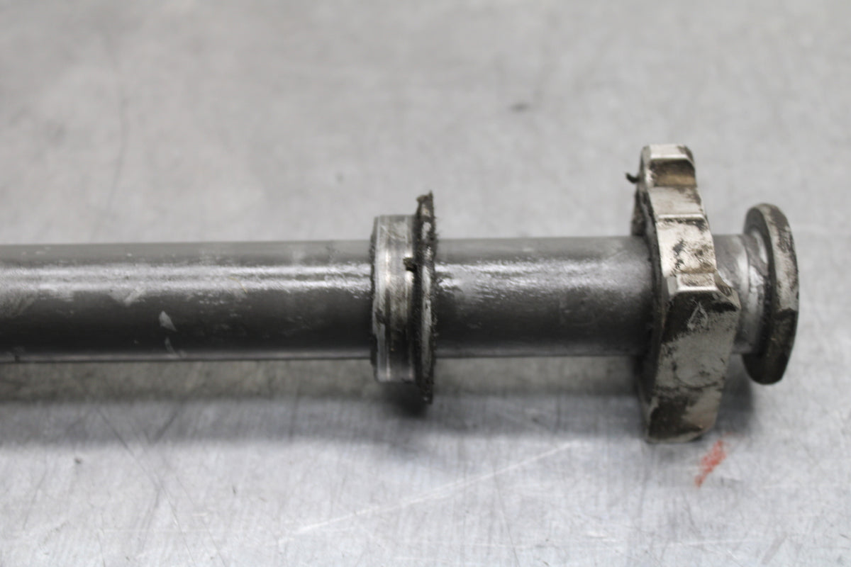 06-07 HONDA CBR1000RR REAR AXLE BACK WHEEL RIM PIVOT BOLT AXEL BB756