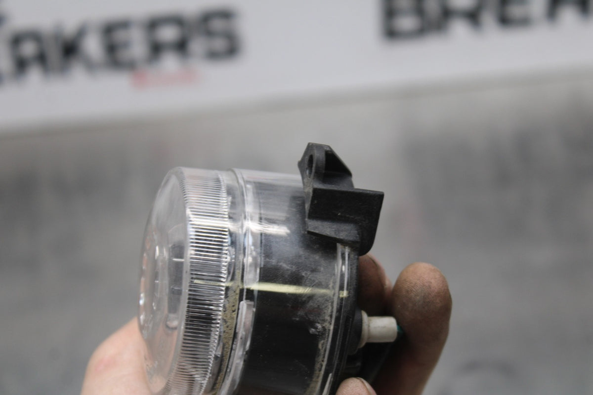 12 HONDA CB1000R RUNNING PILOT FRONT LIGHT  BB200