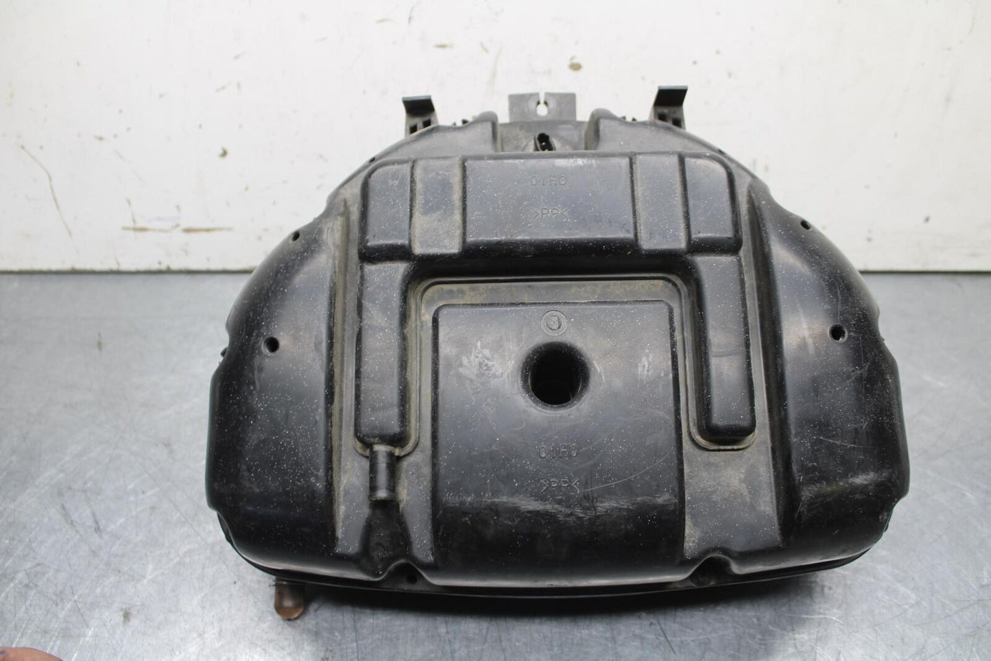 08-10 SUZUKI GSXR 600/750  AIRBOX AIR INTAKE FILTER BOX BB636