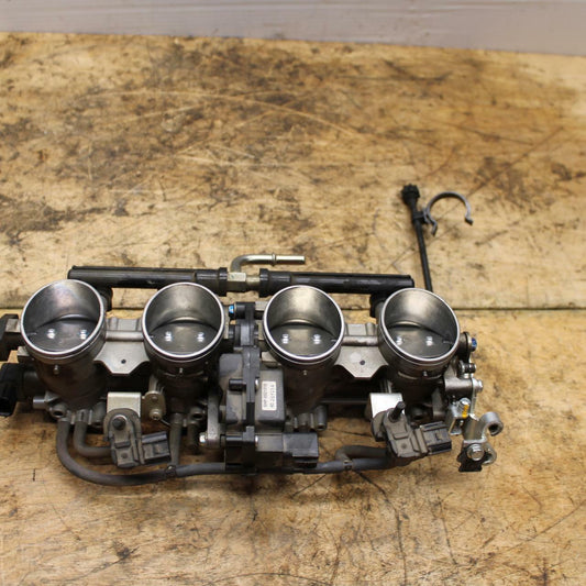 13-18 KAWASAKI NINJA ZX6R MAIN FUEL INJECTORS / THROTTLE BODIES BB349