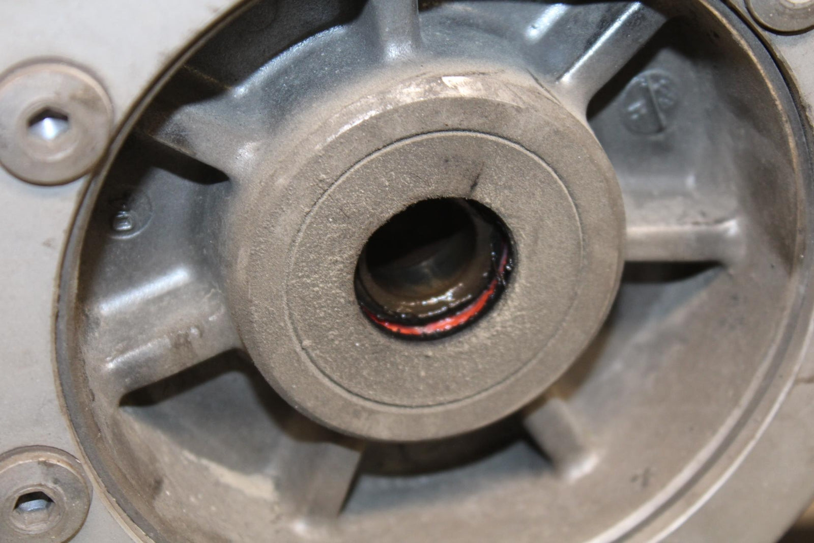 2005 Kawasaki Vulcan 1600 VN1600A WHEEL RIM REAR ROTOR BB574