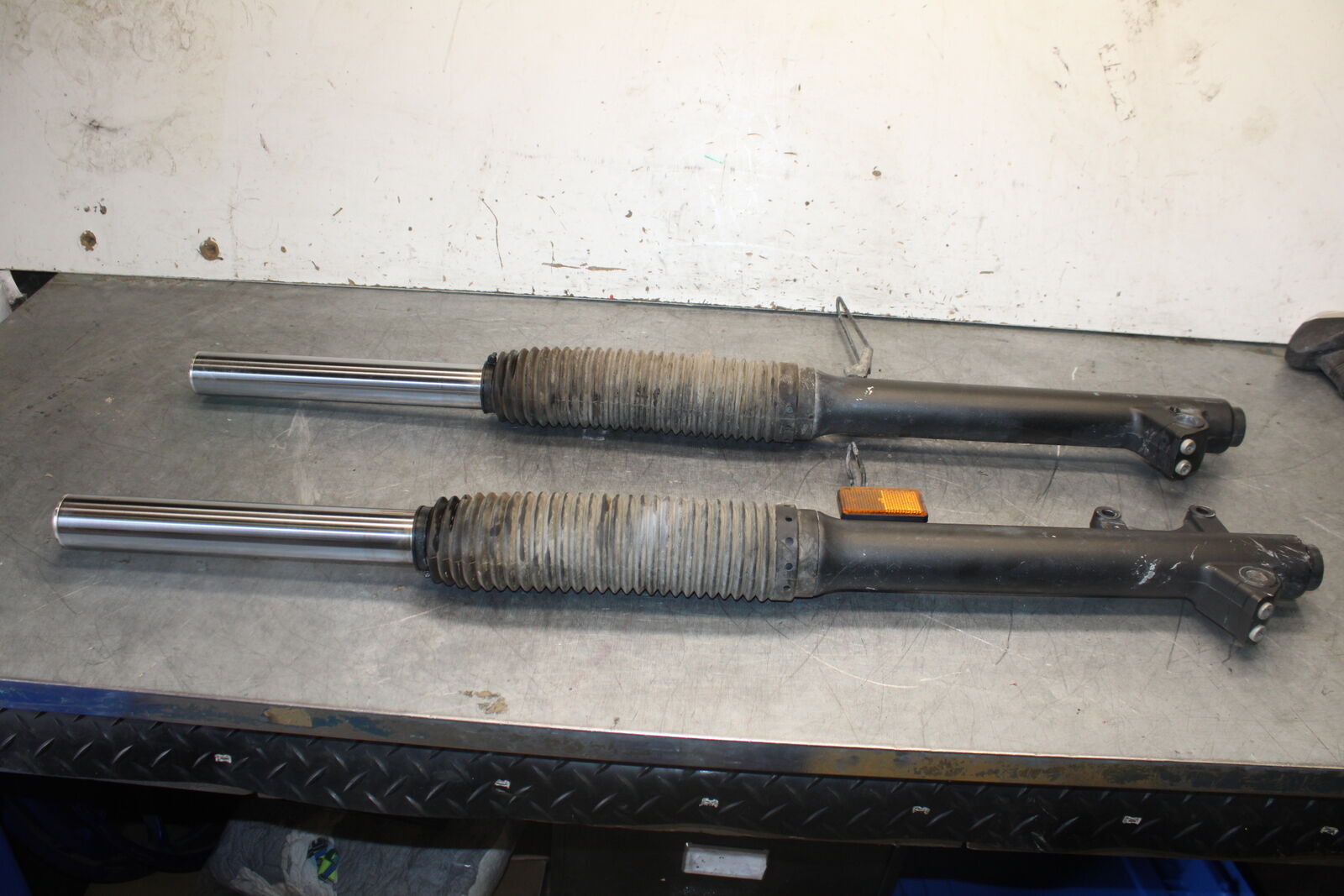 08-18 KAWASAKI KLR650 FRONT FORKS SHOCK SUSPENSION SET PAIR BB707