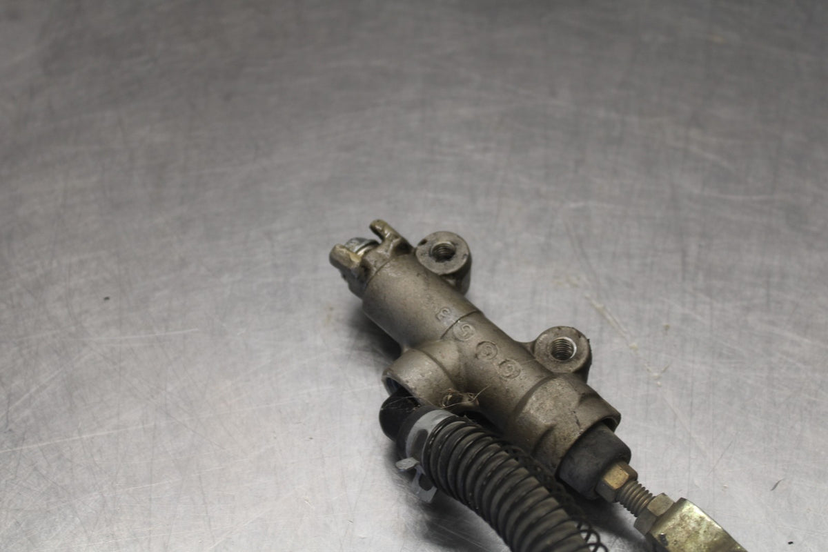 97 KAWASAKI VULCAN 1500 VN1500D CLASSIC REAR BACK BRAKE MASTER CYLINDER BB936