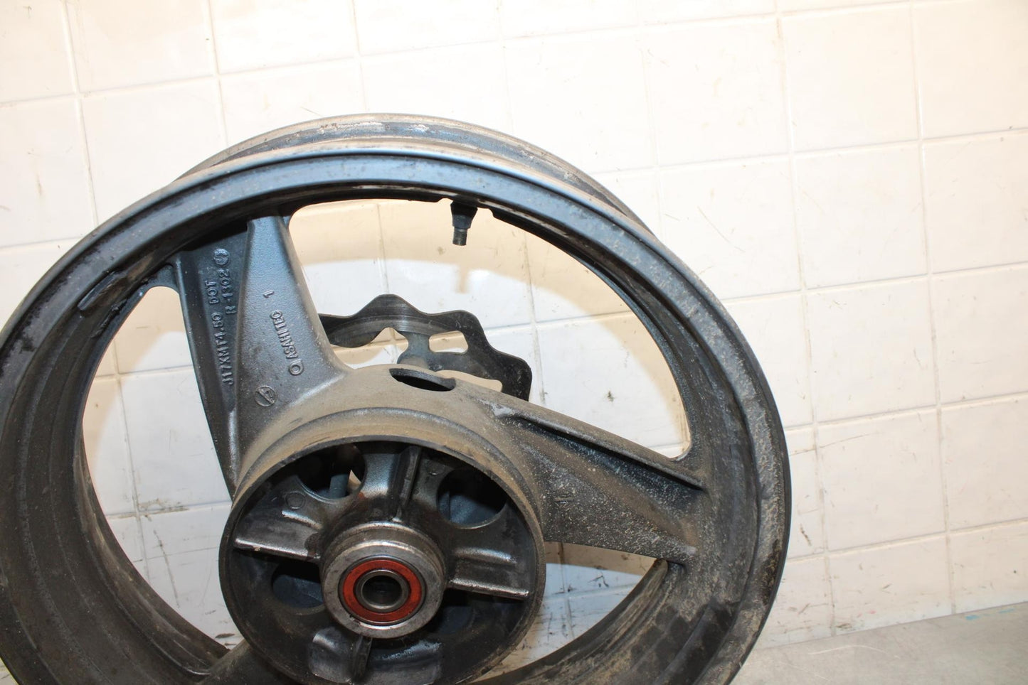 2001 Kawasaki Ninja ZX6 ZX600E REAR WHEEL RIM ROTOR BACK BRAKE DISC BB547