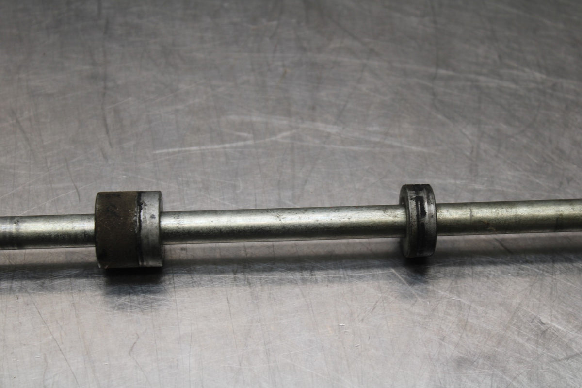 08 HONDA CBR125R REAR AXLE BACK WHEEL RIM PIVOT BOLT AXEL BB839