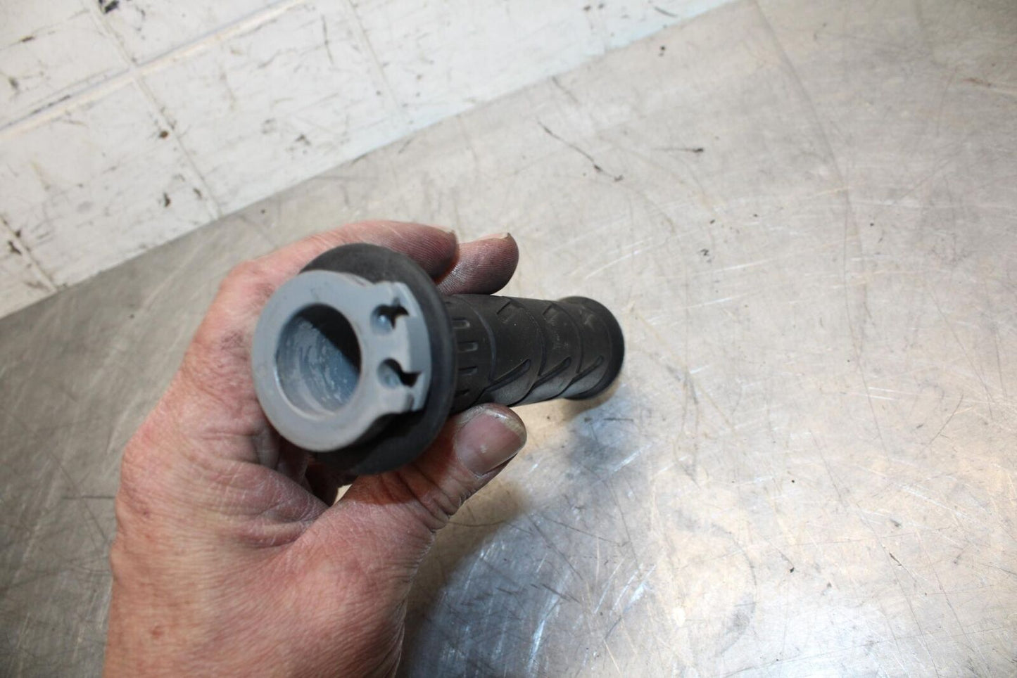 11 KAWASAKI NINJA 650 ER EX 650 RIGHT THROTTLE GRIP BB503