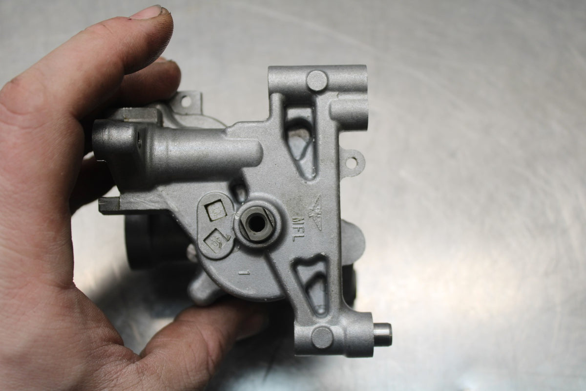 08-09 HONDA CBR1000RR ENGINE MOTOR OIL PUMP BB128