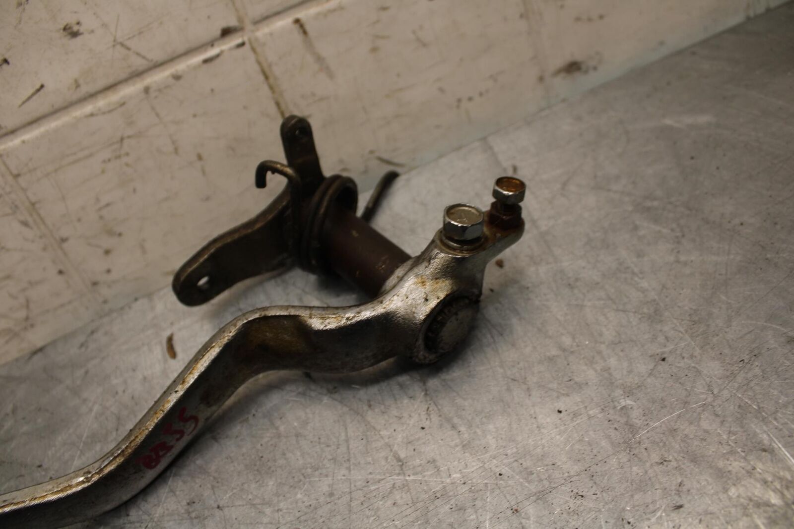 82-83 SUZUKI GS1100GL RIGHT REARSET BRAKE FOOT PEDAL BB30