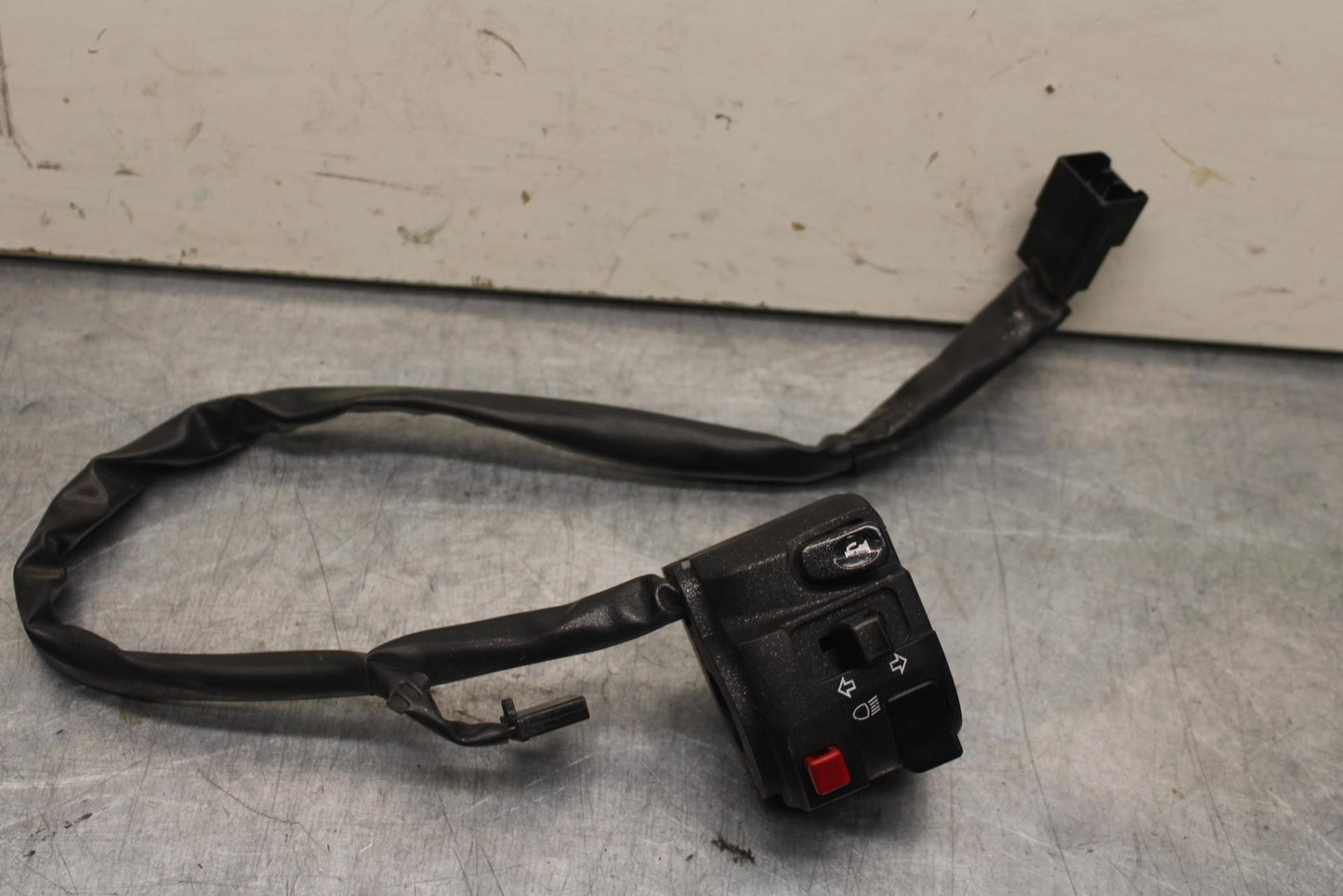 12-17 KAWASAKI ER-6N Z650 LEFT CLIP ON HANDLE HORN SIGNALS SWITCH  BB607