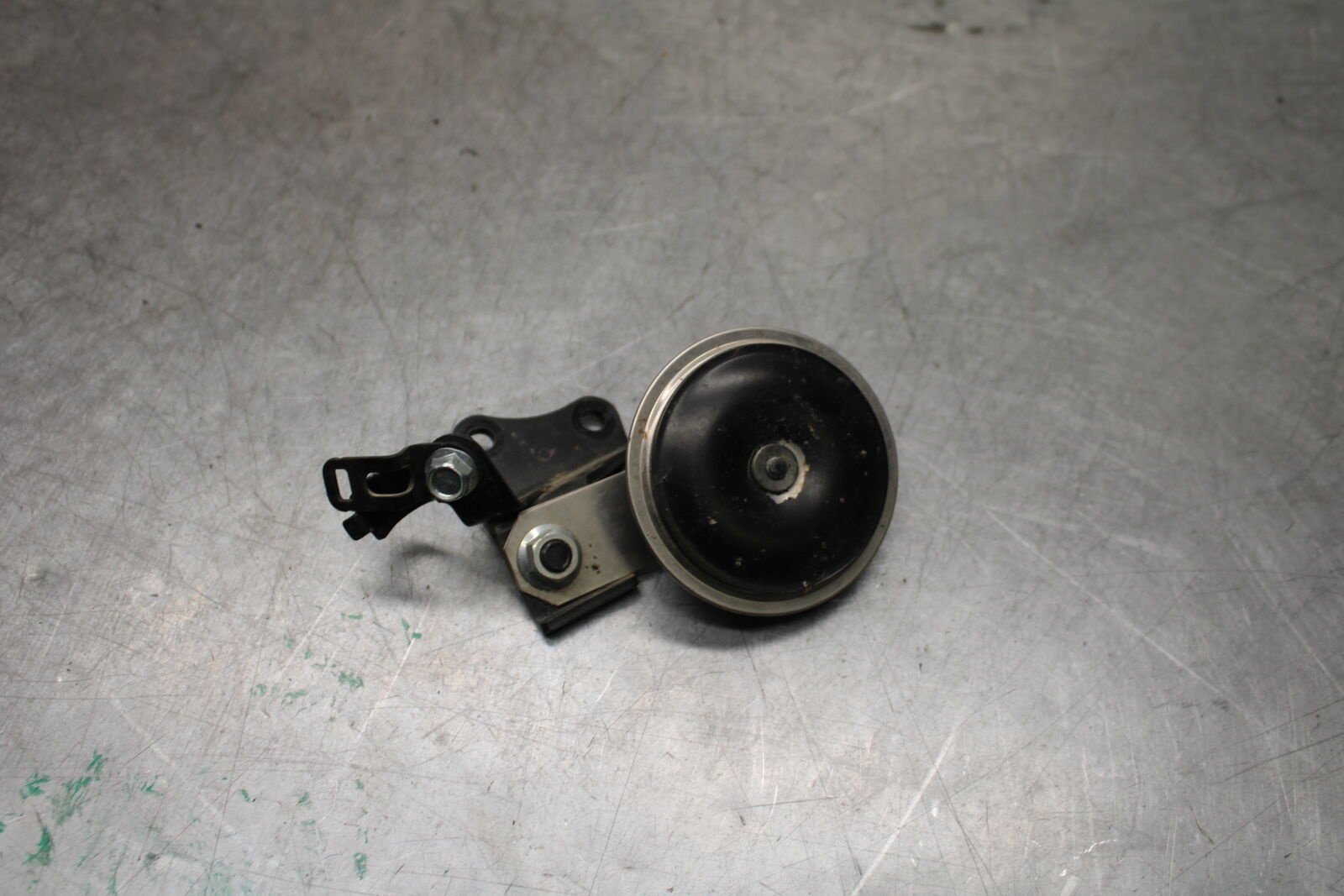 09-15 YAMAHA FZ6R HORN SIGNAL 20S-83371-00-00 BB719