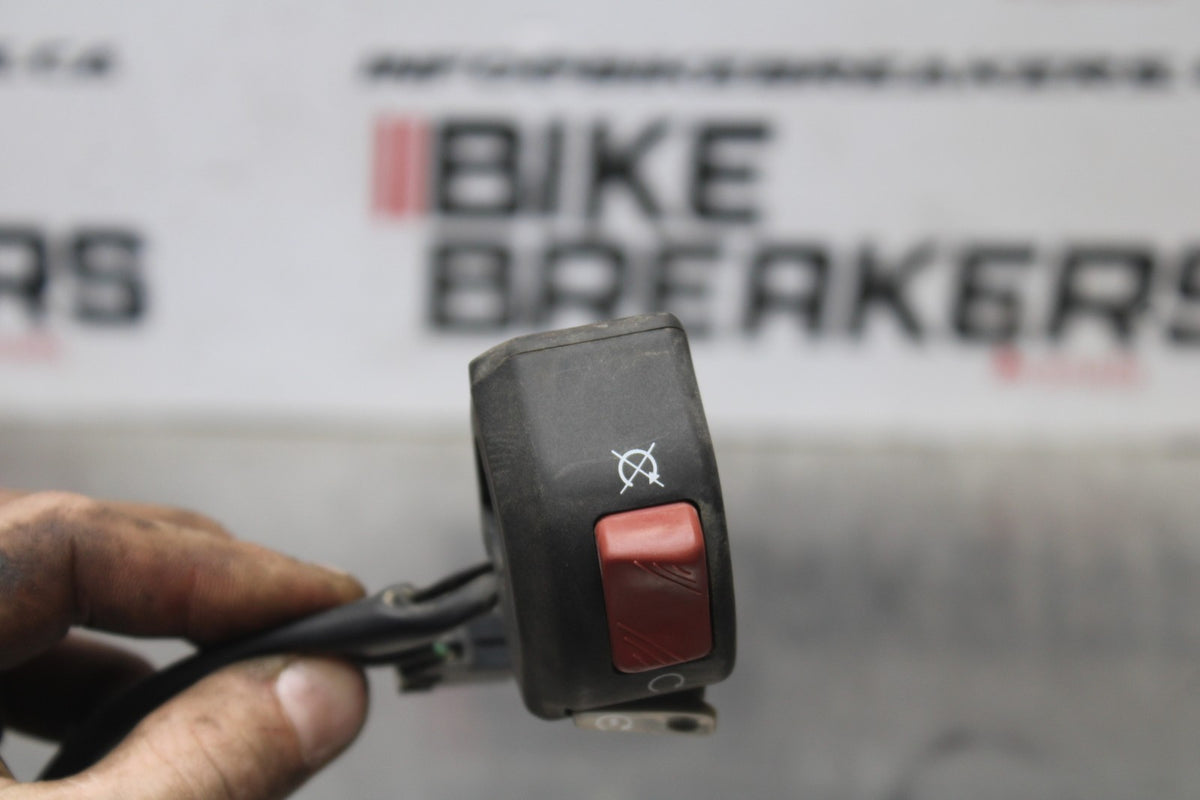 24-25 KAWASAKI NINJA ZX6R RIGHT CLIP ON KILL OFF START SWITCH SWITCHES BB785