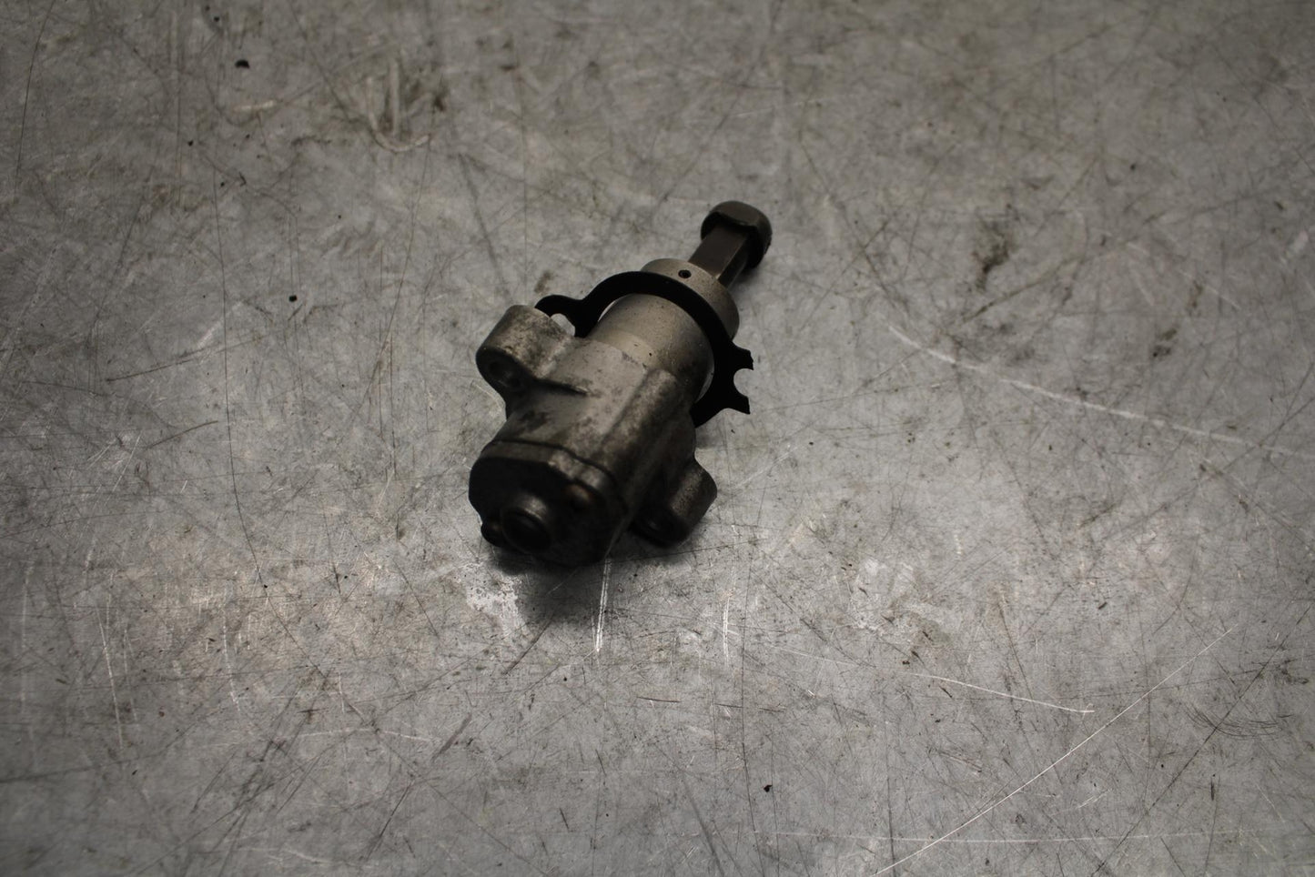 1997 Suzuki GSXR750 CAM CHAIN CAMSHAFT TENSIONER BB527