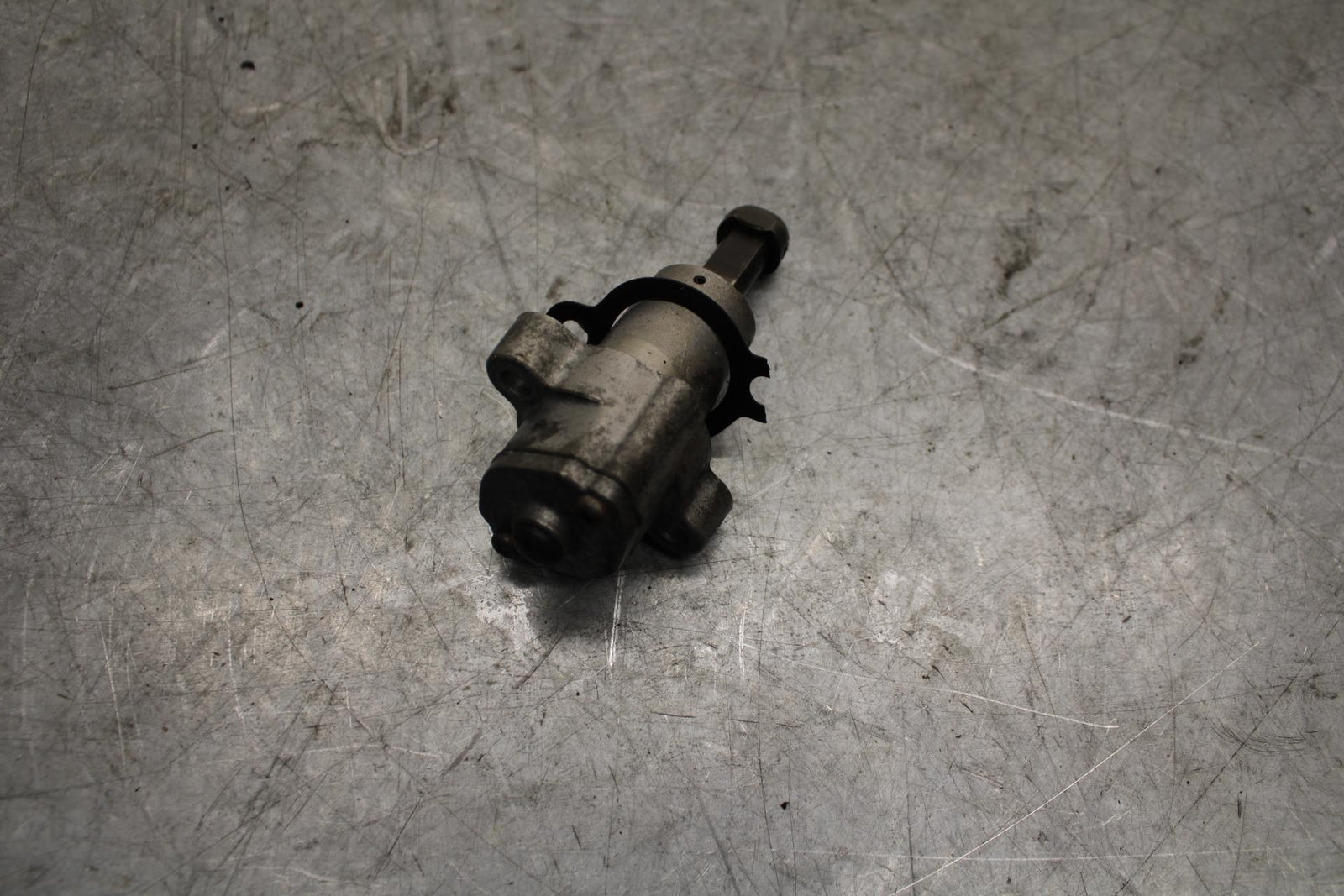 1997 Suzuki GSXR750 CAM CHAIN CAMSHAFT TENSIONER BB527