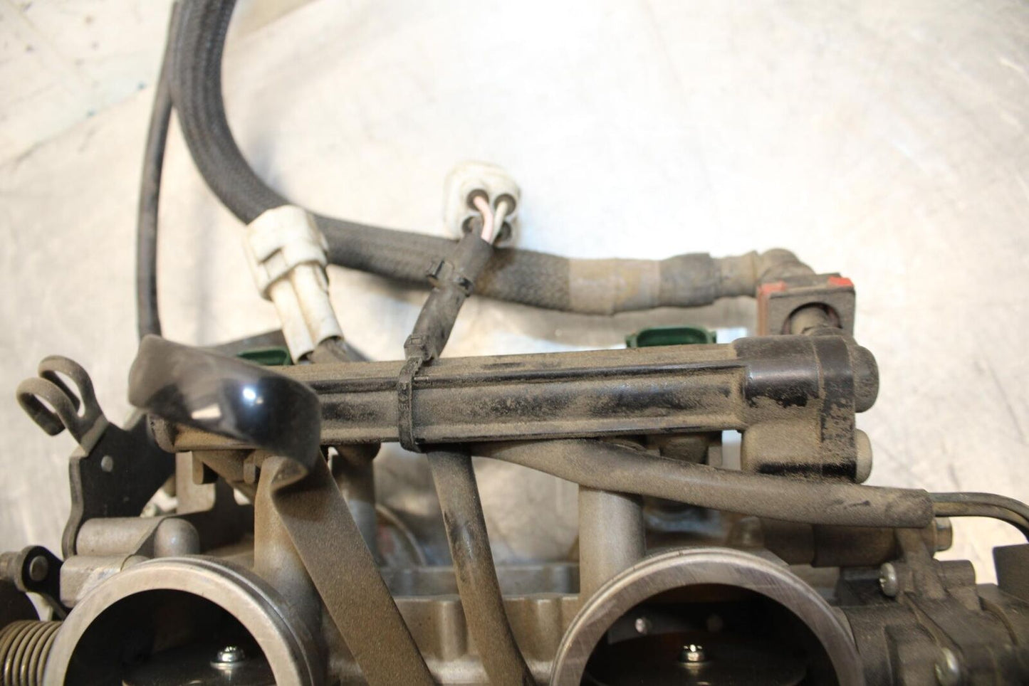 11 KAWASAKI NINJA 650 ER EX 650 MAIN FUEL INJECTORS / THROTTLE BODIES BB503