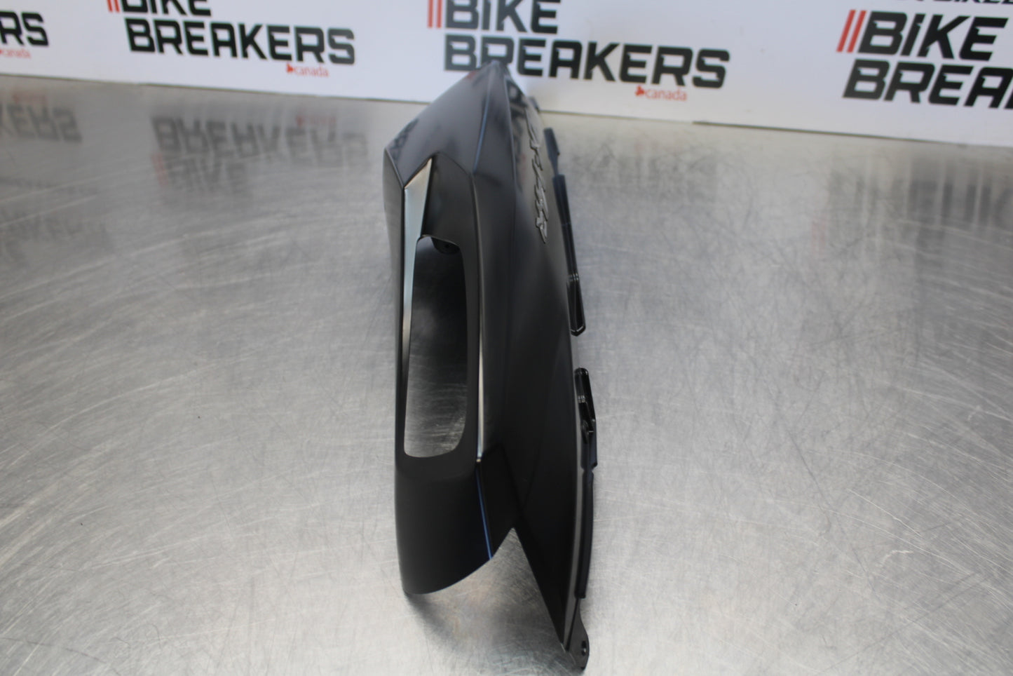 23-24 KAWASAKI NINJA ZX14R LEFT REAR BACK TAIL FAIRING COWL SHROUD BB169