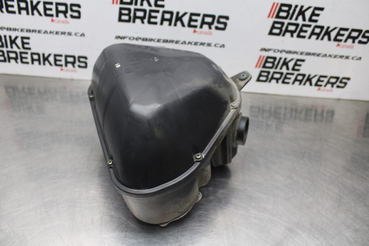05 YAMAHA YZF R6 AIRBOX AIR INTAKE FILTER BOX BB858