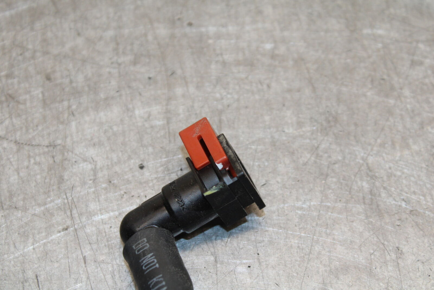 18-23 KAWASAKI NINJA 400 FUEL HOSE GAS LINE TUBE PIPE BB660