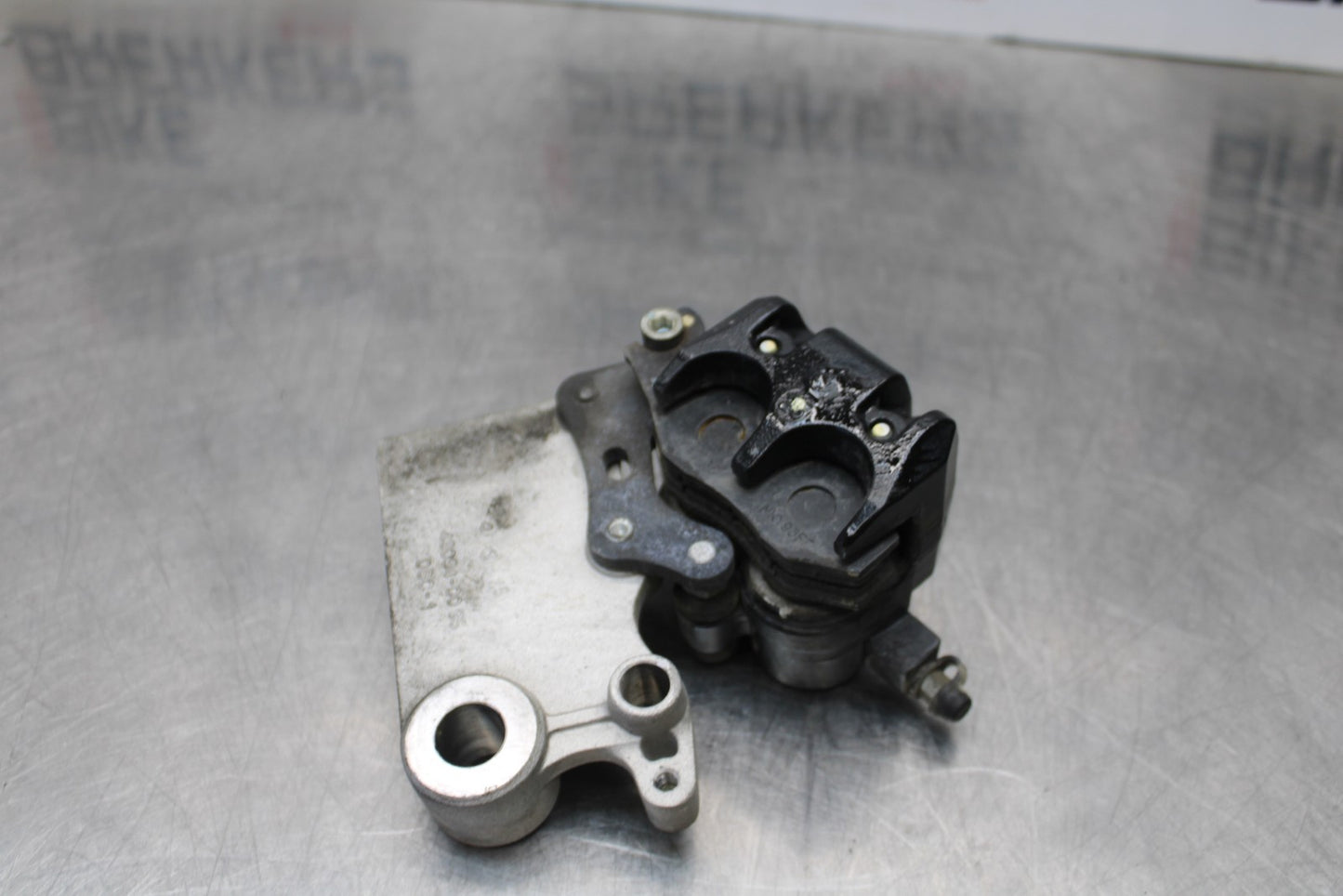 13-17 KAWASAKI NINJA 300 EX300 ABS REAR BACK BRAKE CALIPER W MOUNT BRACKET BB187