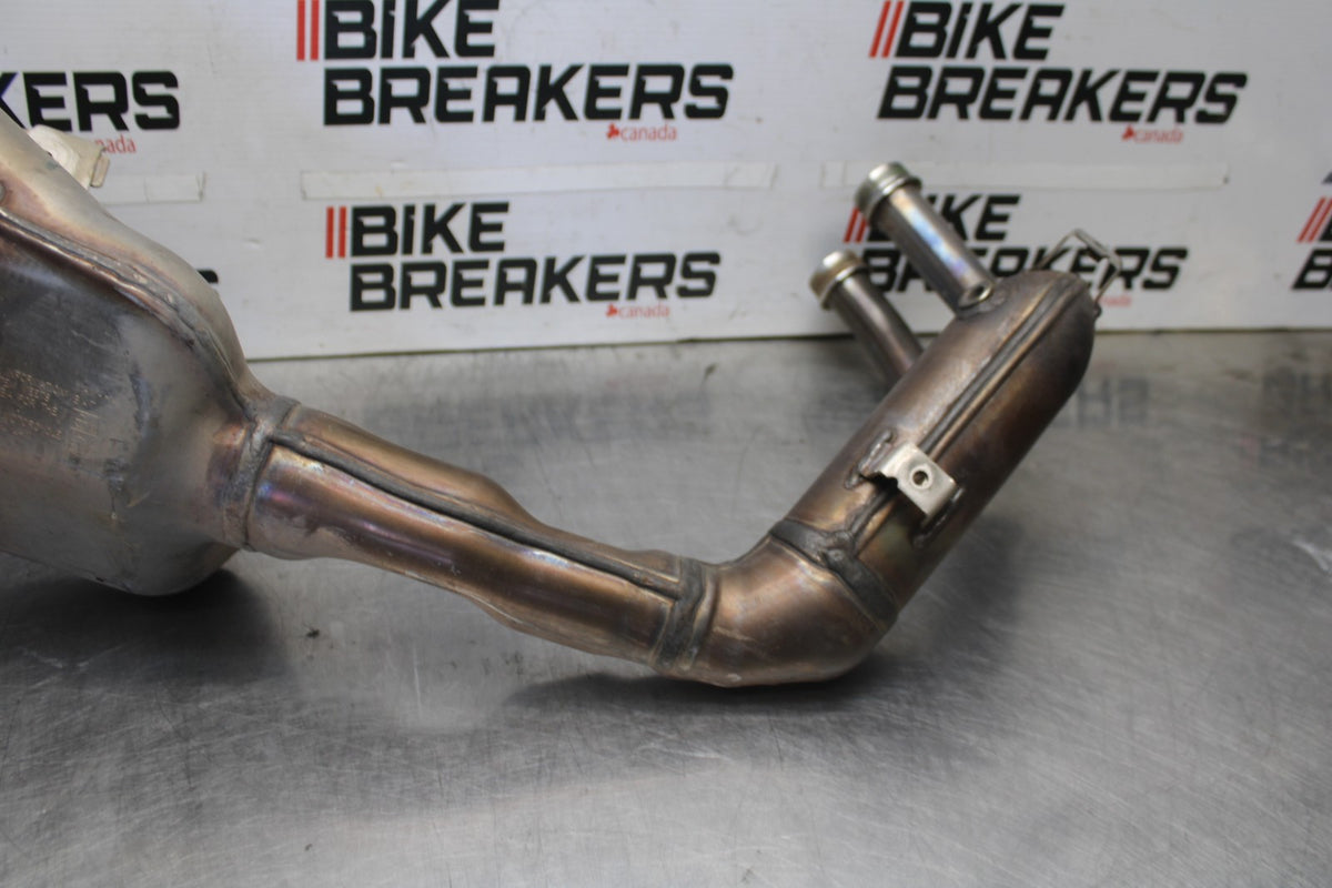 23-24 YAMAHA MT-07 FULL EXHAUST SYSTEM HEADERS PIPE MUFFLER BB927