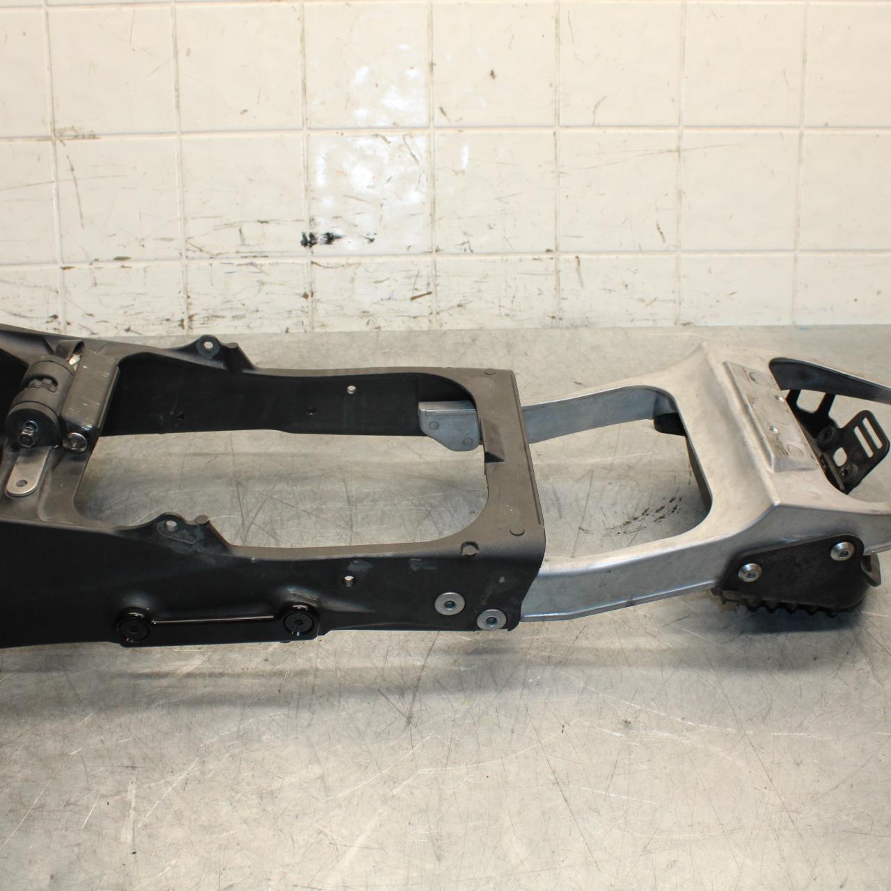 2009 Kawasaki Ninja ZX6R ZX600R REAR TAIL SUBFRAME SUB FRAME 32160-0398  BB548