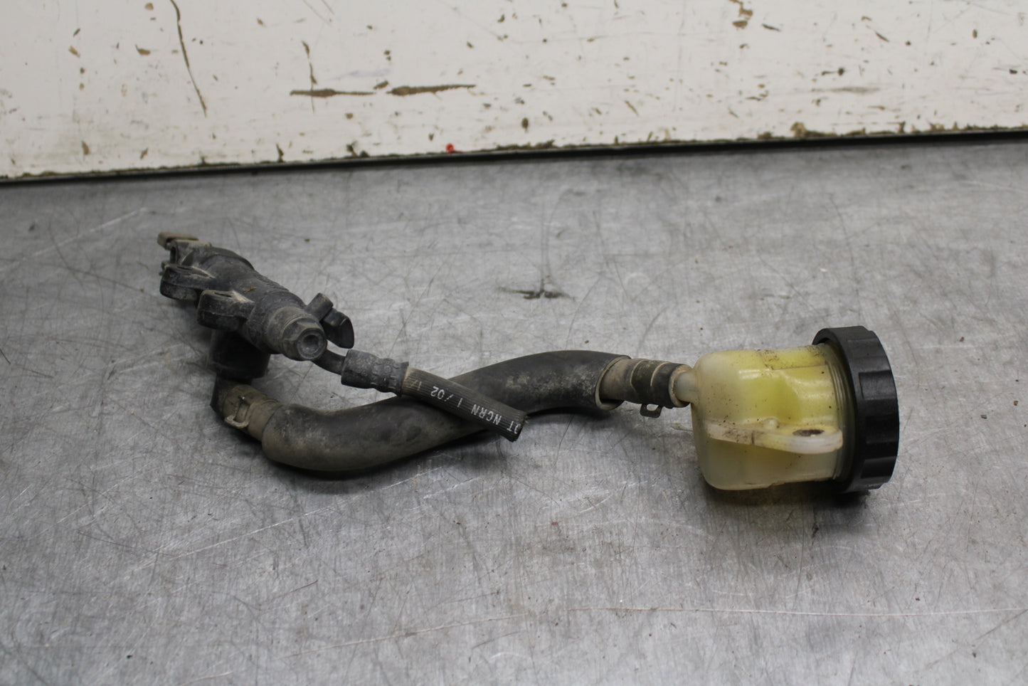 02-04 HONDA VTX1800S REAR BACK BRAKE MASTER CYLINDER W RESERVOIR BB712