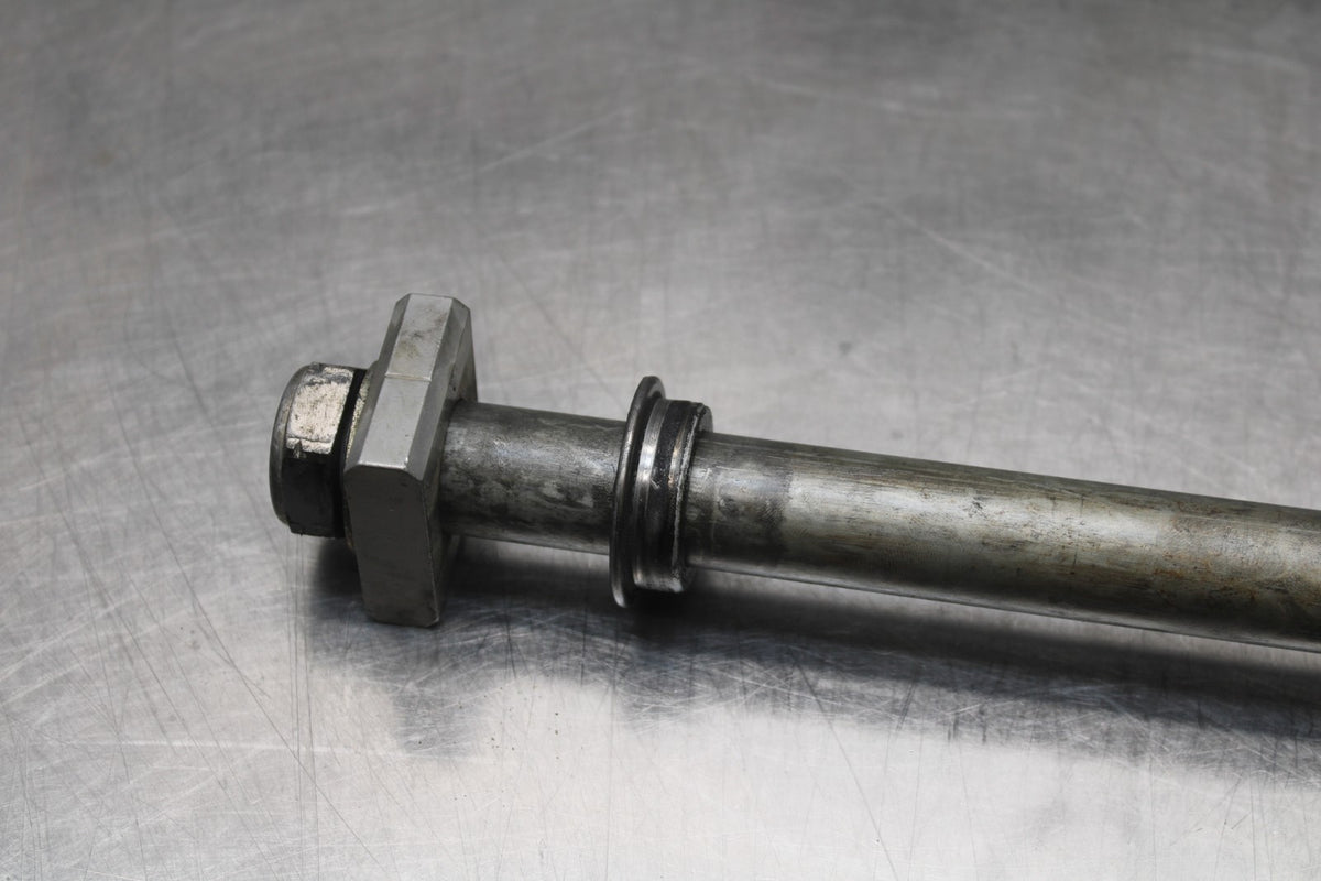 07-12 HONDA CBR600RR REAR AXLE BACK WHEEL RIM PIVOT BOLT AXEL BB812