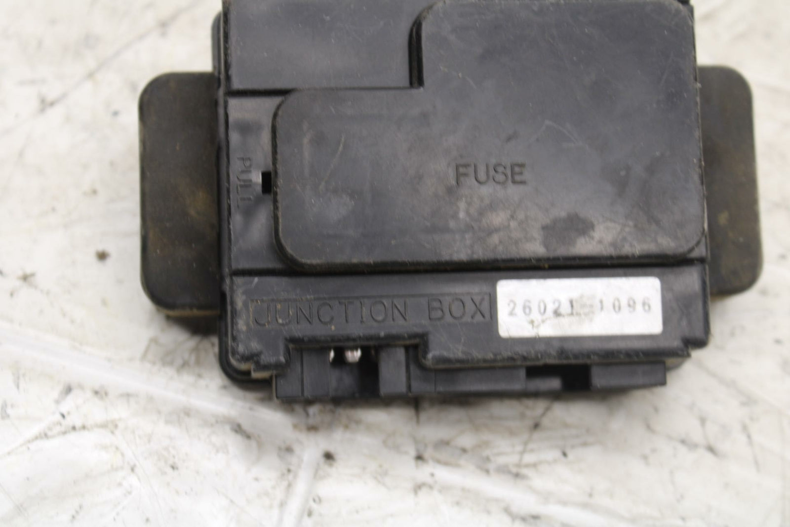 01 KAWASAKI NINJA ZX6R FUSE BOX BB25