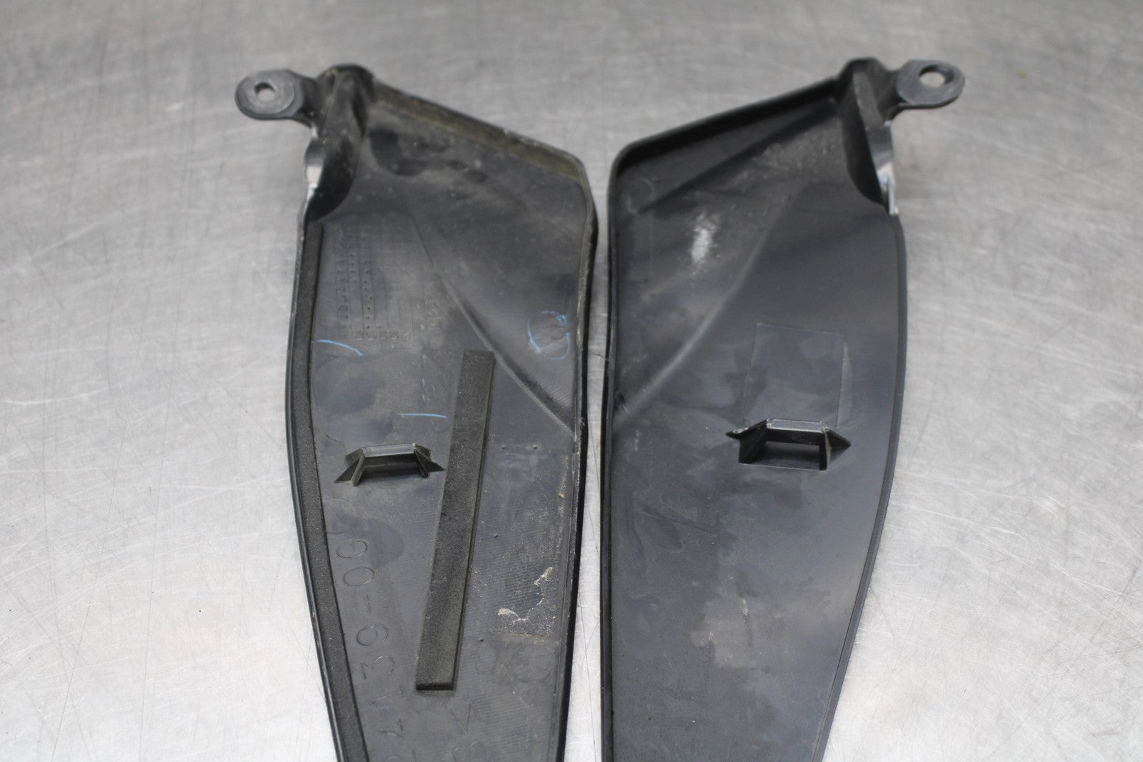 07-08 YAMAHA YZF R1 RIGHT LEFT GAS FUEL TANK PANELS COVERS TRIM SET COWLS  BB771