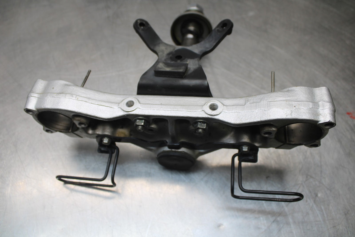 99-09 YAMAHA V STAR 1100 FRONT FORKS CLAMP LOWER TRIPLE TREE STEM BB853
