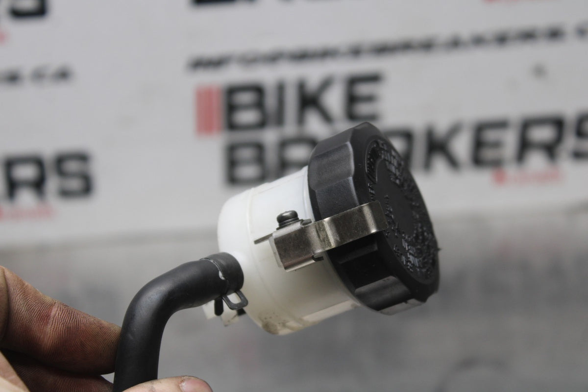 18 YAMAHA YZF R1  FRONT BRAKE MASTER CYLINDER BB838