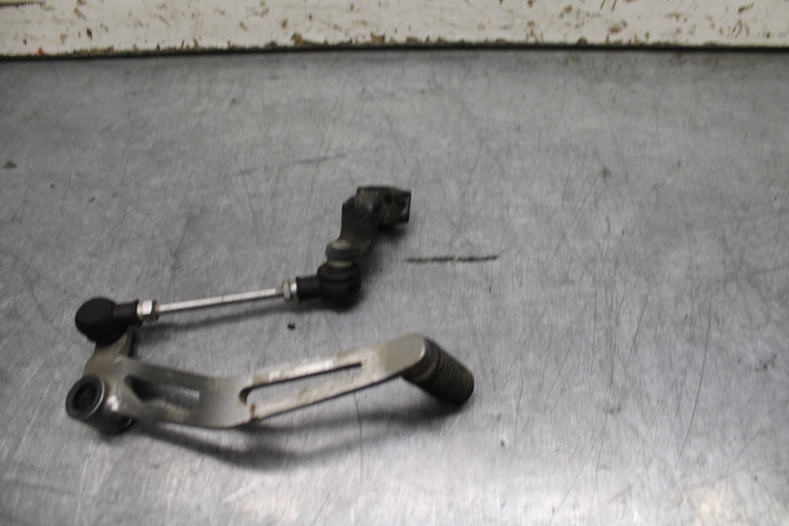 24 KAWASAKI NINJA 500 ABS SHIFTER PEDAL BB744