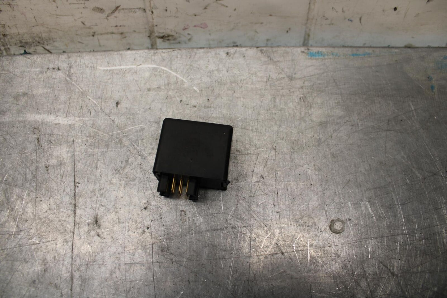 11-23 SUZUKI GSXR 750 TURN SIGNAL FUEL PUMP RELAY FLASHER SWITCH BB55