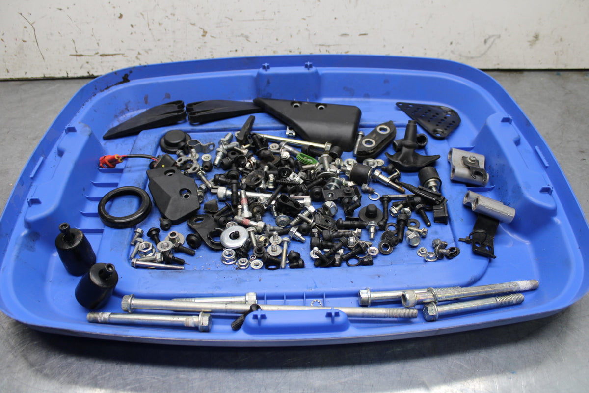 17-24 KTM 390 DUKE MOUNTING BOLTS HARDWARE MOTOR SCREWS BB734