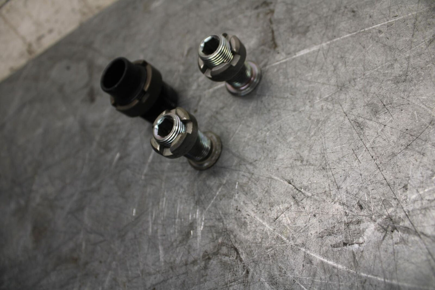 2009 Kawasaki Ninja ZX6R ZX600R ENGINE MOUNTING HARDWARE SPACER  BB44