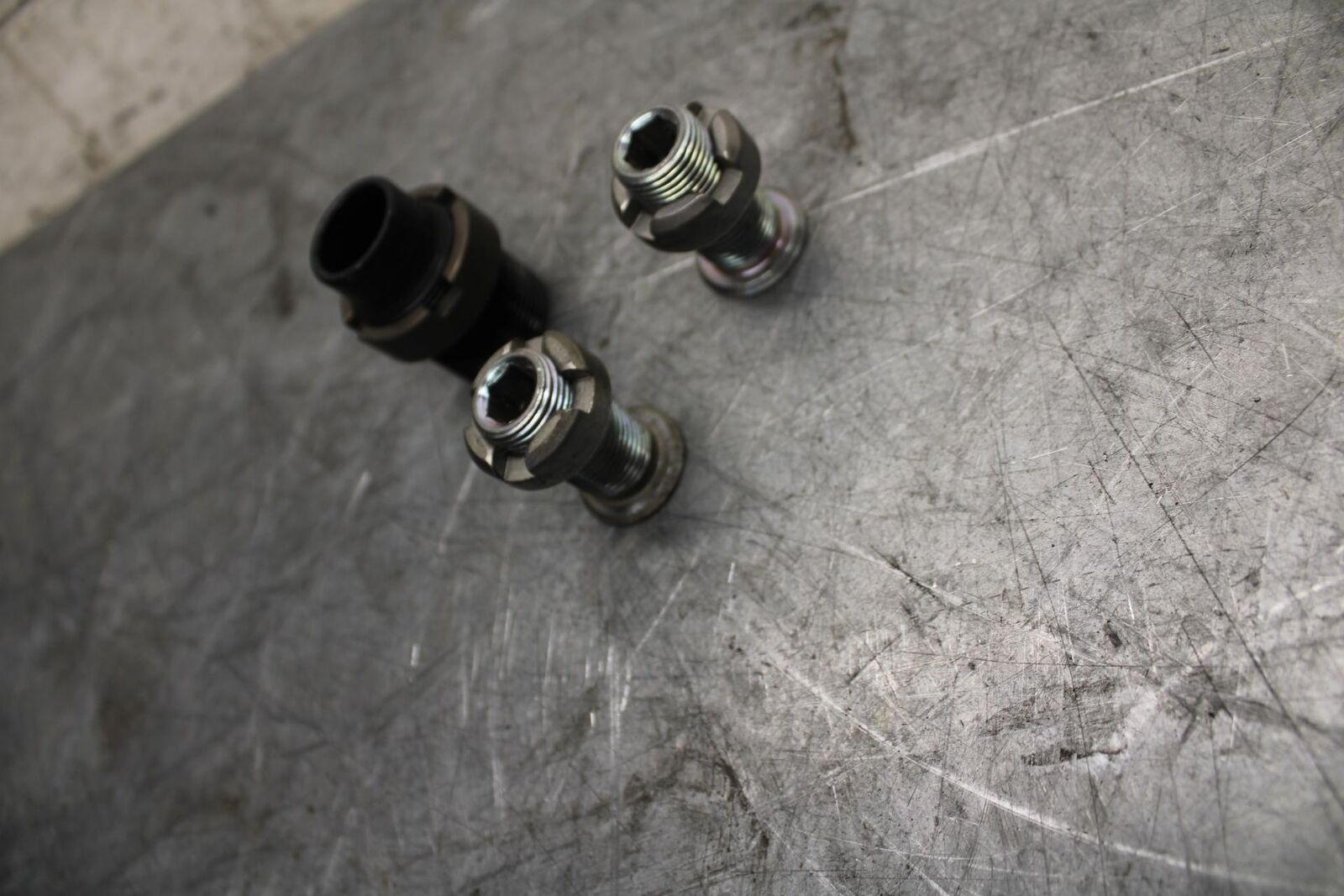 2009 Kawasaki Ninja ZX6R ZX600R ENGINE MOUNTING HARDWARE SPACER  BB44