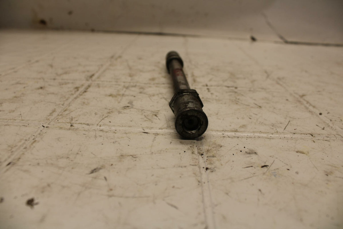 72 HONDA CB500 K1 FRONT WHEEL RIM AXLE PIVOT BOLT BB24
