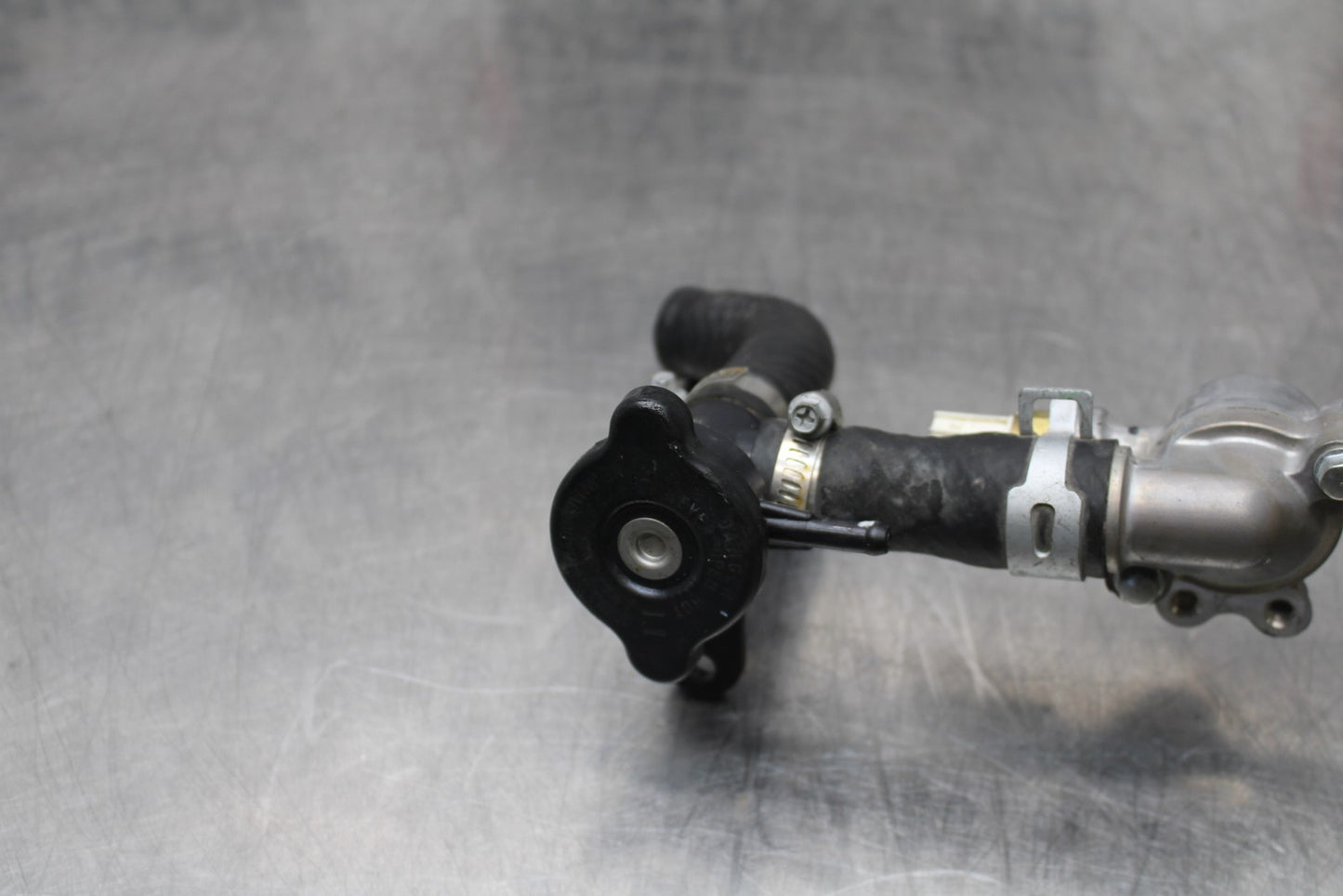 13-17 KAWASAKI NINJA 300 EX300 ABS THERMOSTAT W HOUSING ASSEMBLY BB187