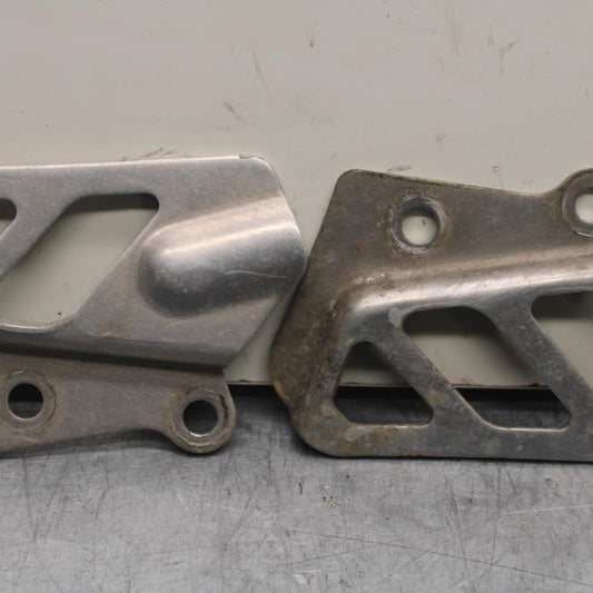 1988 Yamaha FZ600 LEFT RIGHT REARSET REAR SET HEEL GUARD COVER  BB601