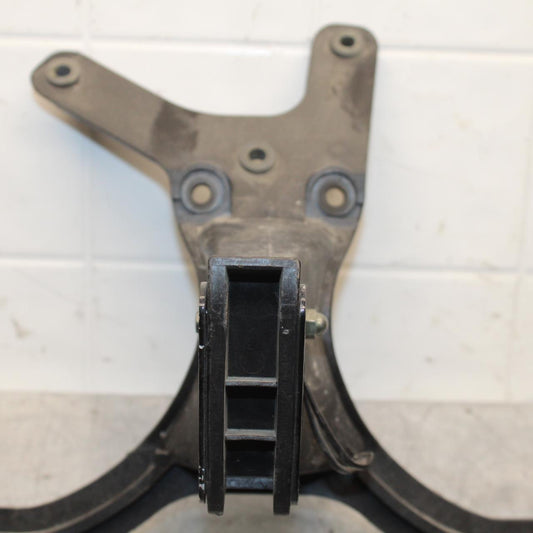 1999 Suzuki GSXR600 UPPER FAIRING MIRROR GAUGES STAY BRACKET BB580