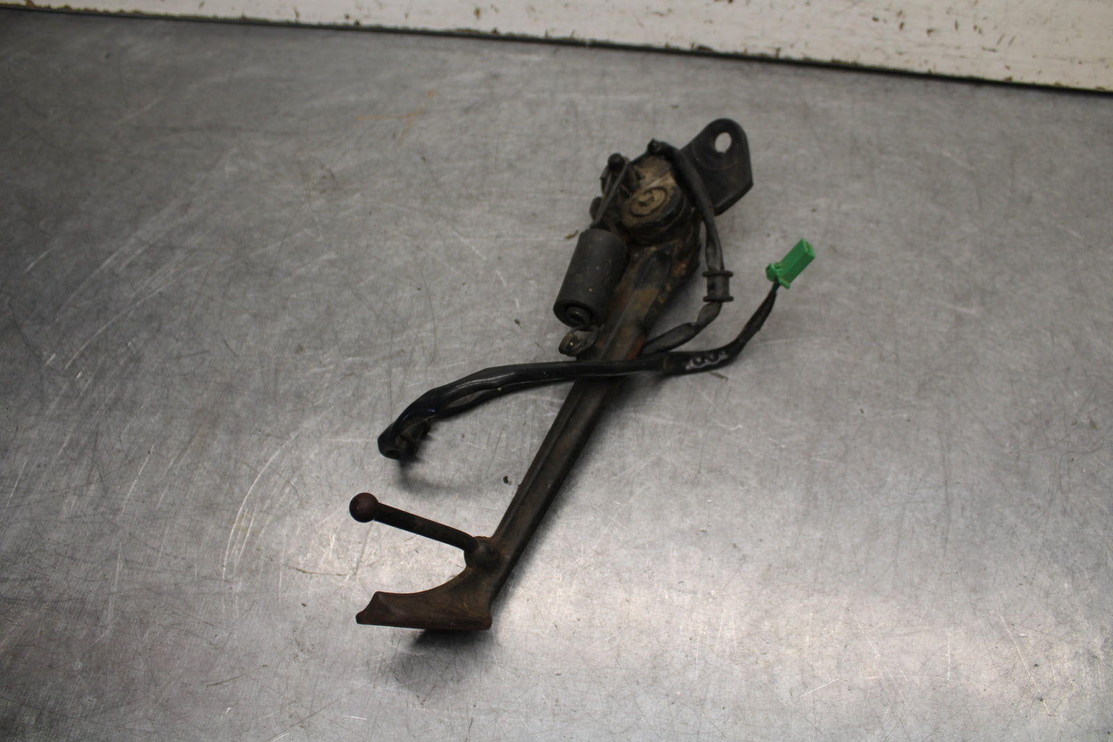 04-12 HONDA ST1300A KICKSTAND SIDE KICK STAND BB669