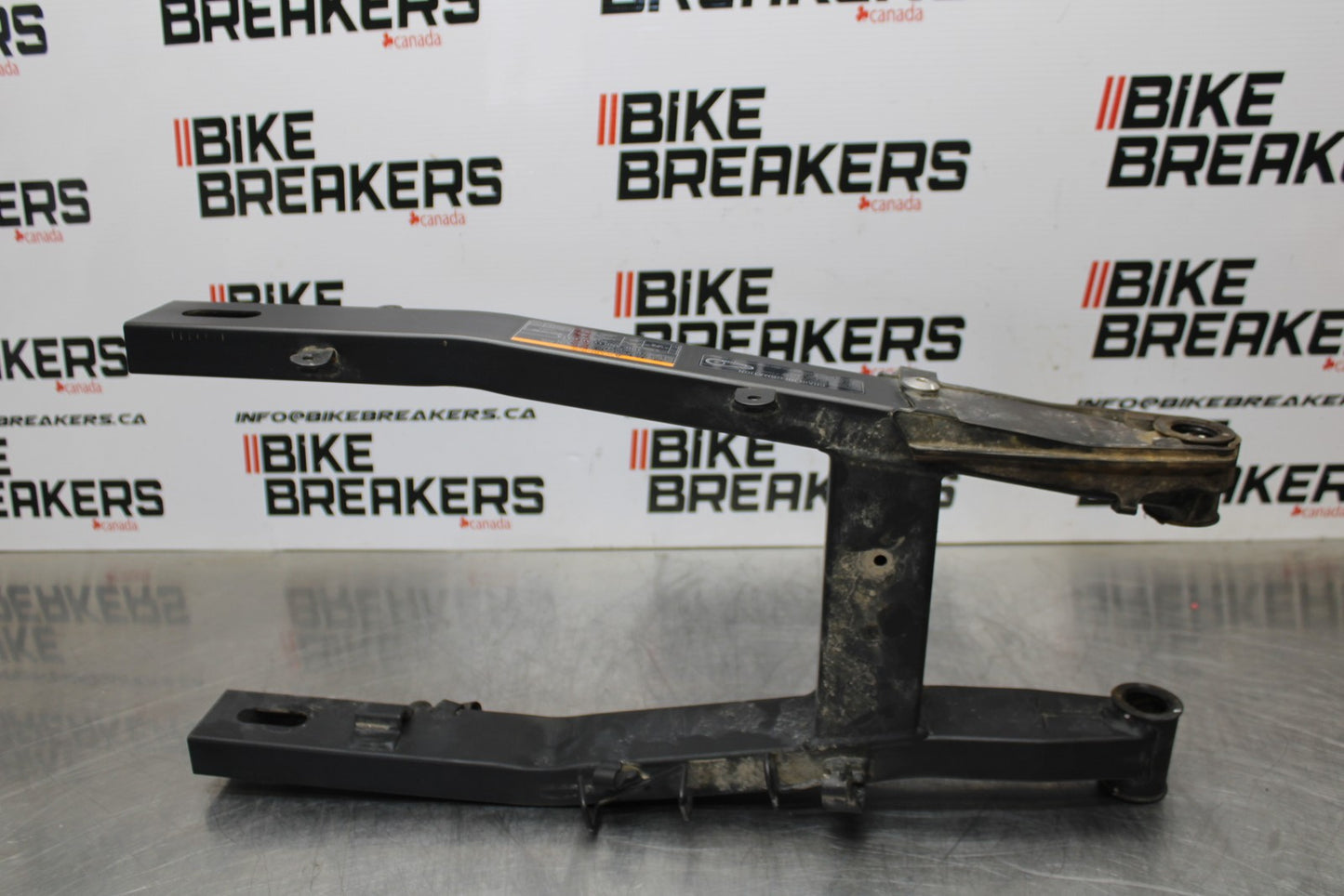 18-23 KAWASAKI NINJA 400 EX400 ABS REAR SWINGARM BACK SUSPENSION SWING ARM BB177