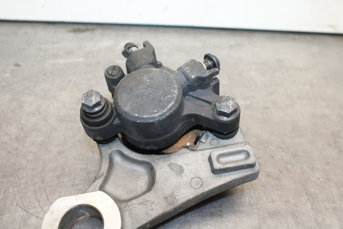 09-14 YAMAHA YZF R1 REAR BACK BRAKE CALIPER W MOUNT BRACKET BB118