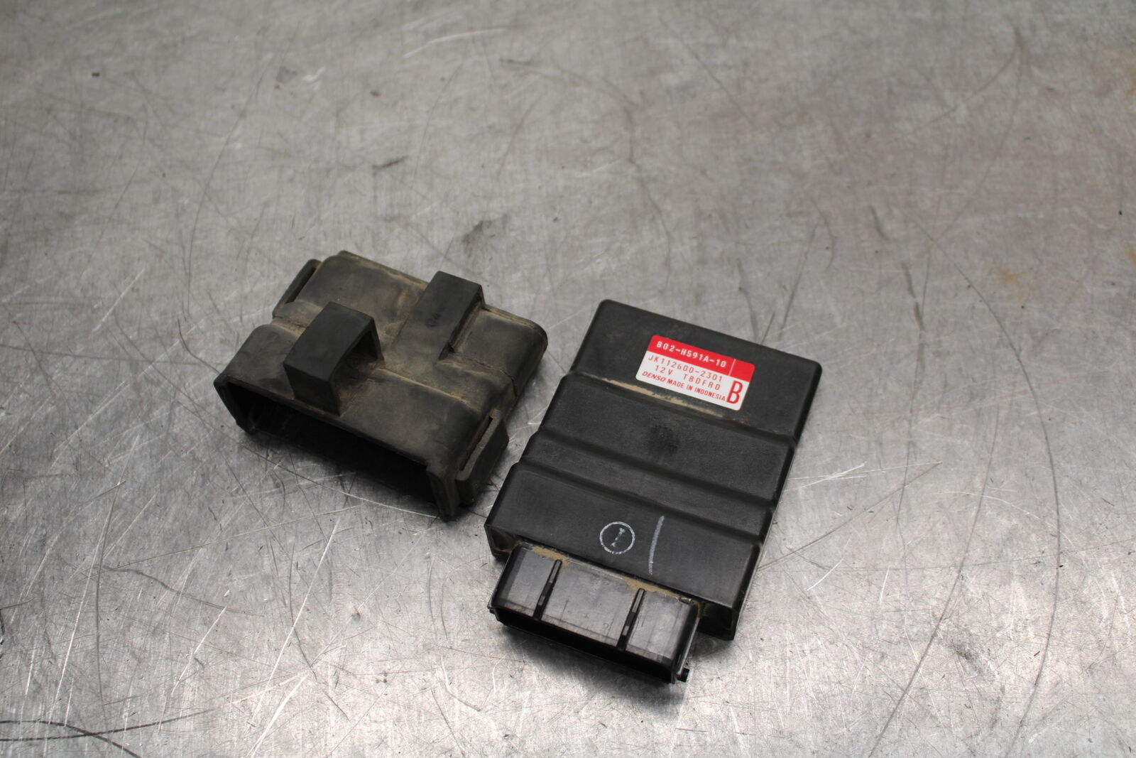 19-24 YAMAHA R3 ECU COMPUTER CONTROLLER UNIT BLACK BOX ECM CDI  BB736