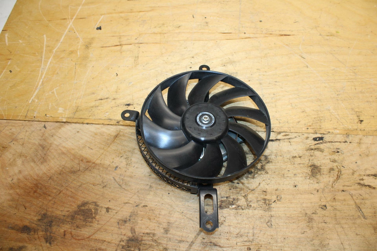 11-21 SUZUKI GSXR750 ENGINE RADIATOR COOLING FAN BB320
